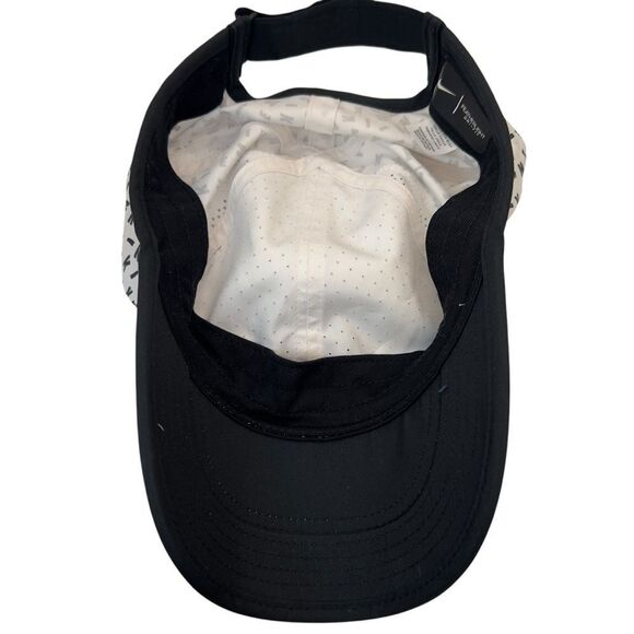 RARE Nike FeatherLight All Over Spellout Letters Black White Hat Cap - Picture 7 of 9